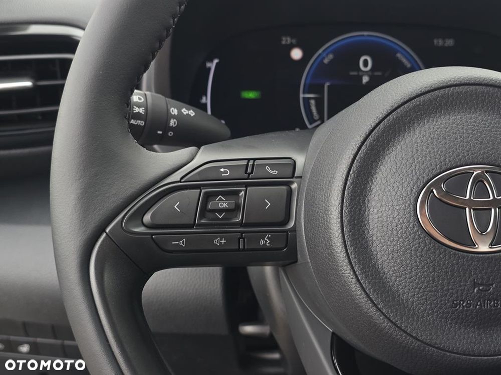 Toyota Yaris Hybrid 1.5 Style - 18