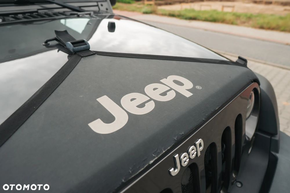 Jeep Wrangler 3.6 Unlim Rubicon - 9