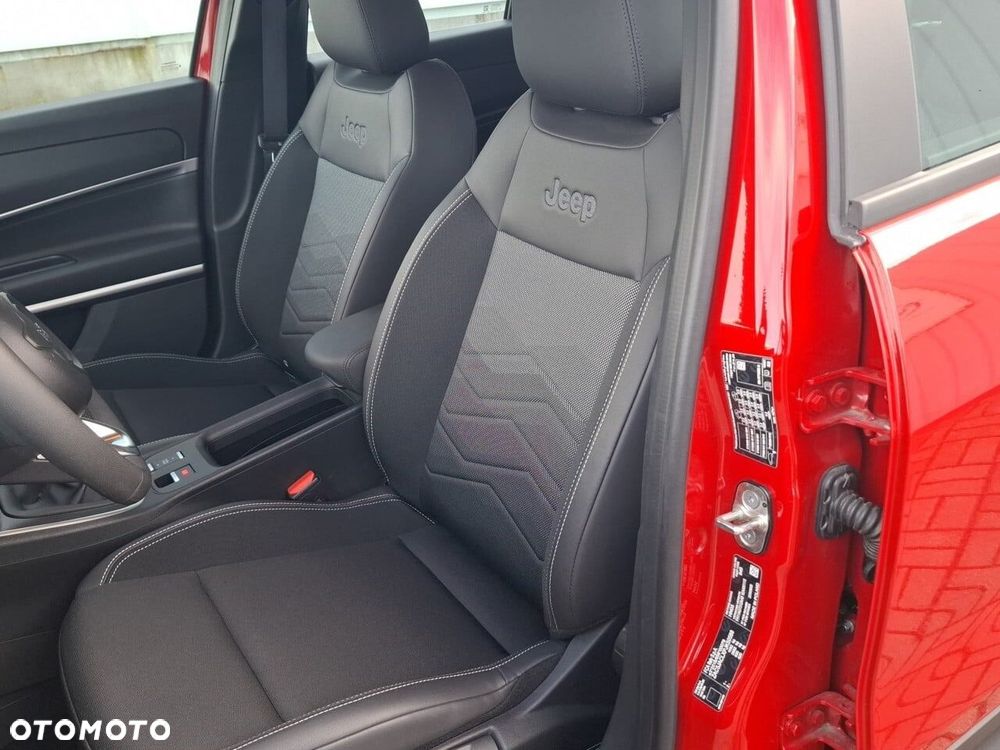 Jeep Avenger 1.2 GSE T3 Altitude FWD - 20
