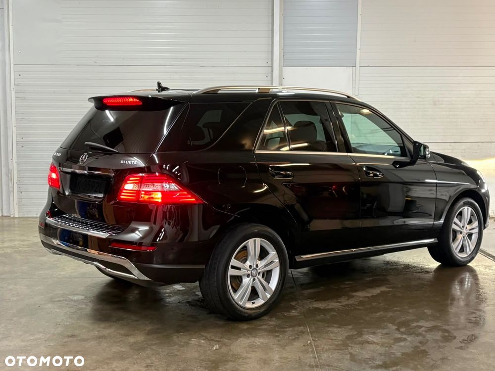 Mercedes-Benz ML 350 BlueTEC 4-Matic - 4