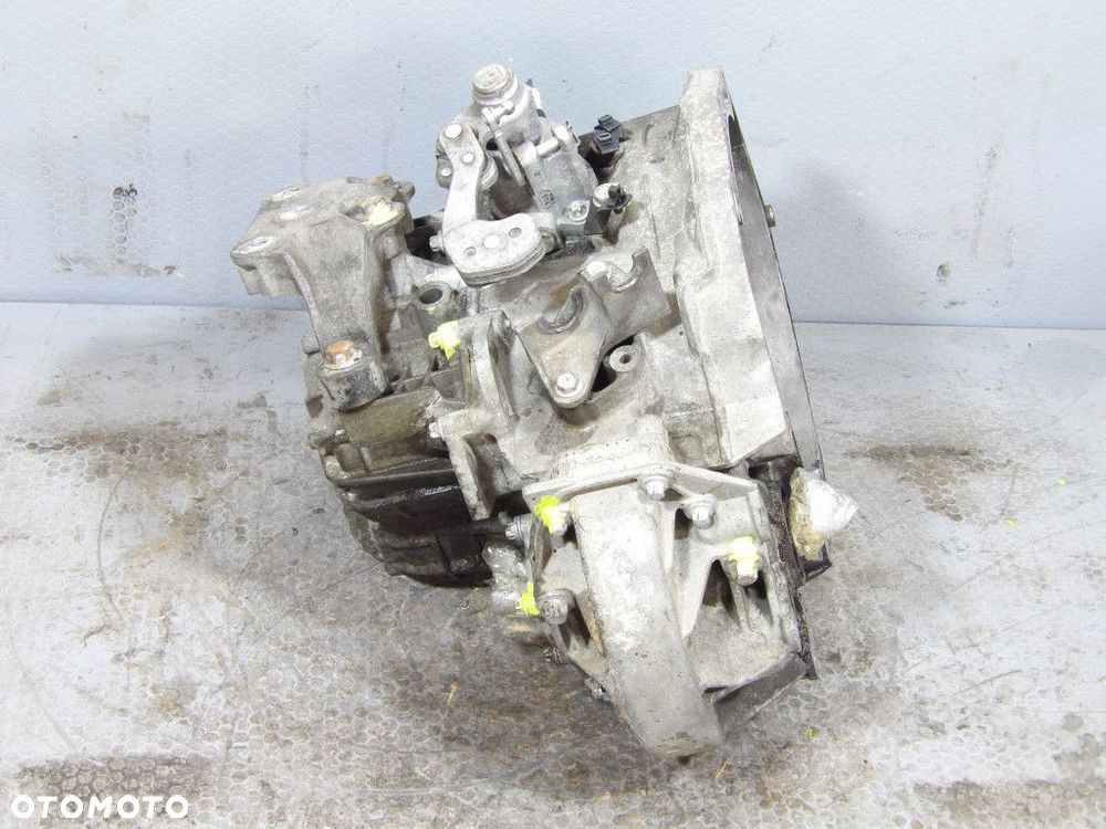 OPEL ASTRA K 1.6CDTI SKRZYNIA BIEGÓW MANUALNA M320MDE - 4