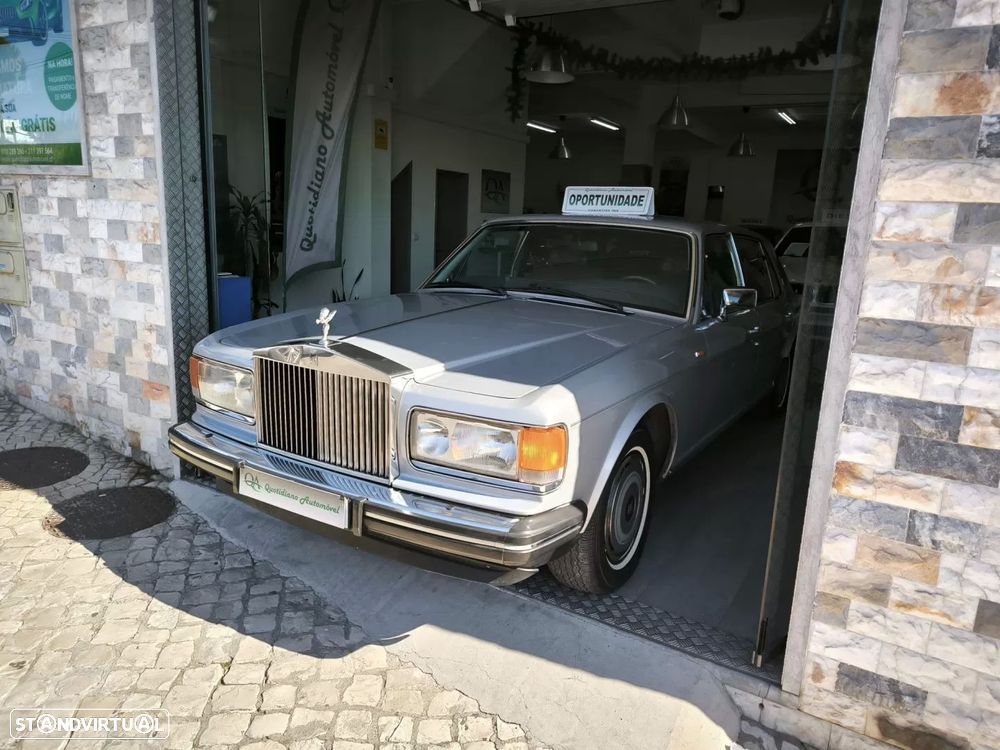 Rolls Royce Silver Spur - 10