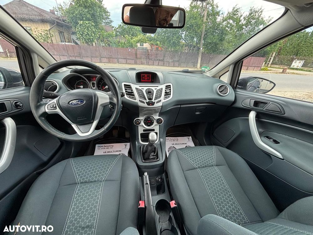Ford Fiesta - 5