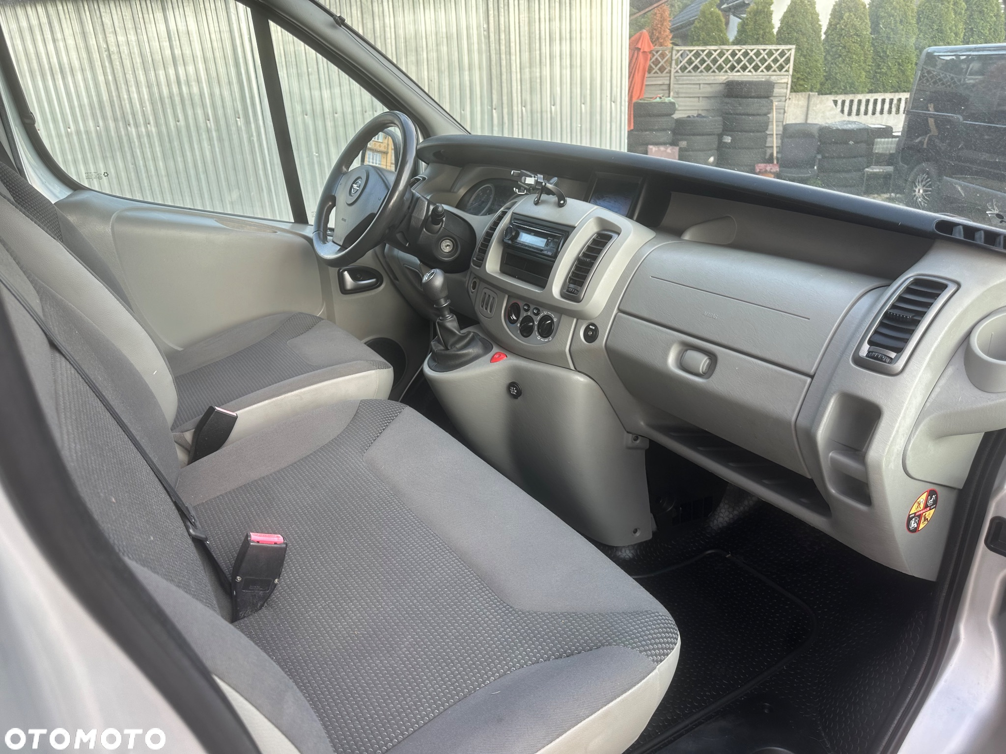 Opel Vivaro - 13