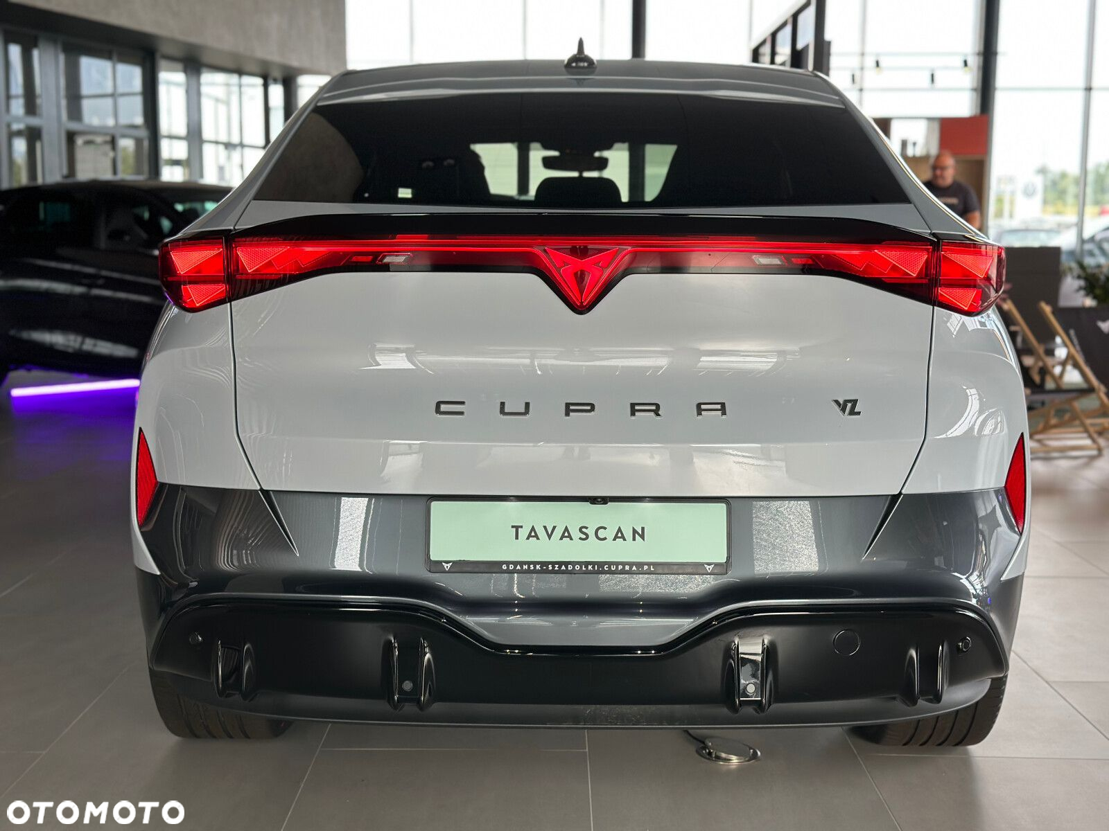 Cupra Tavascan 82kWh 4Drive VZ - 10