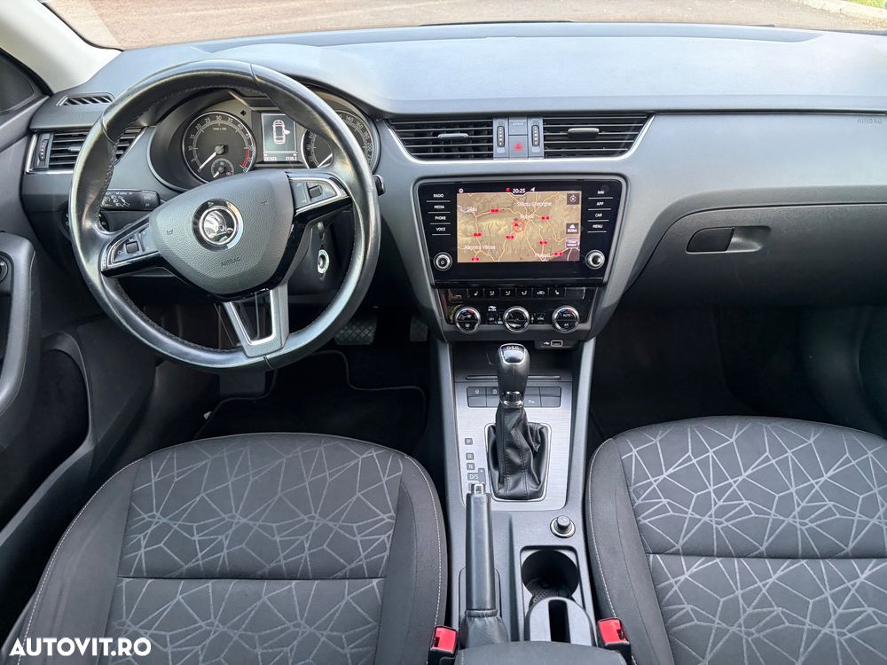 Skoda Octavia - 12