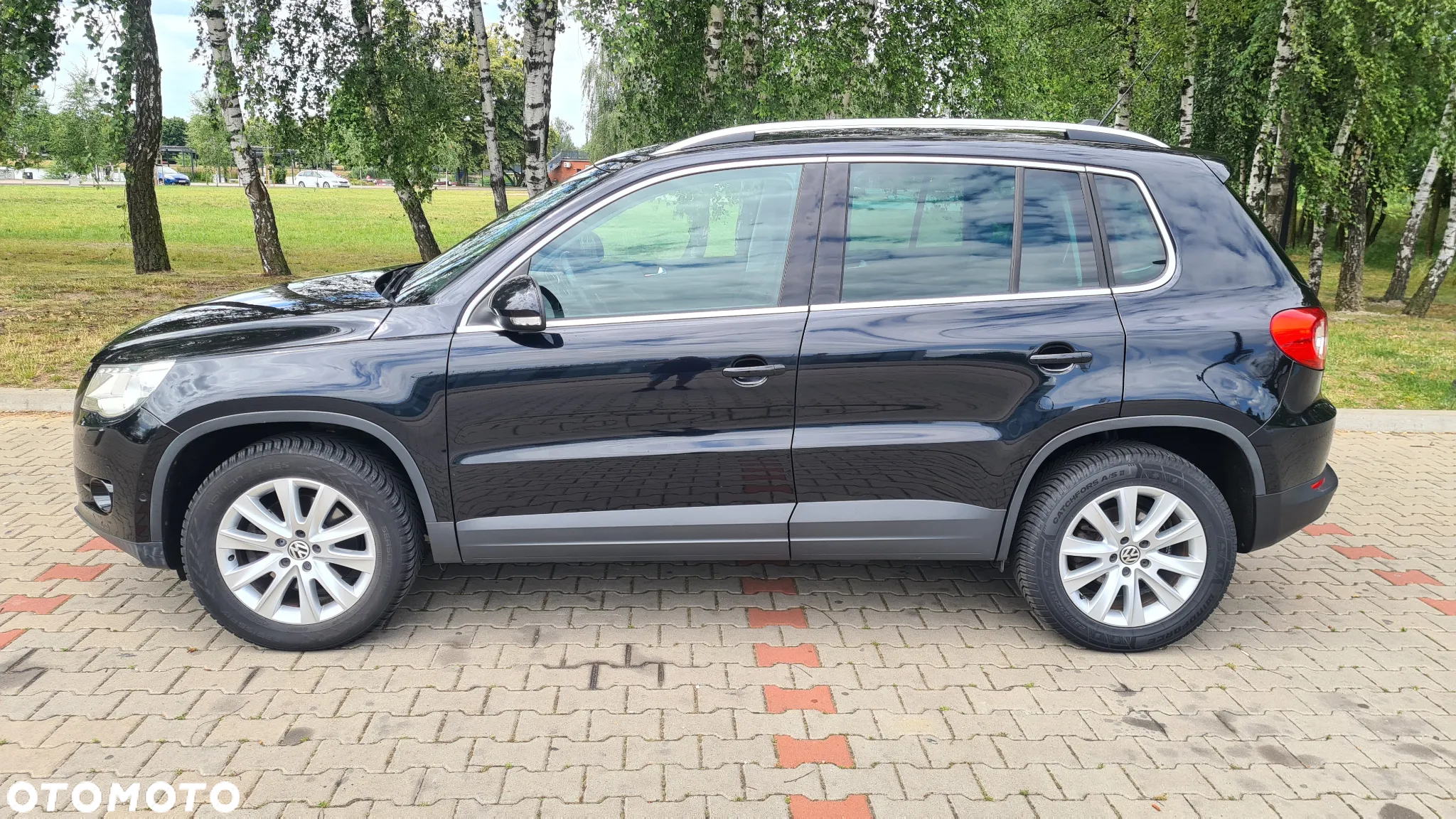 Volkswagen Tiguan - 2