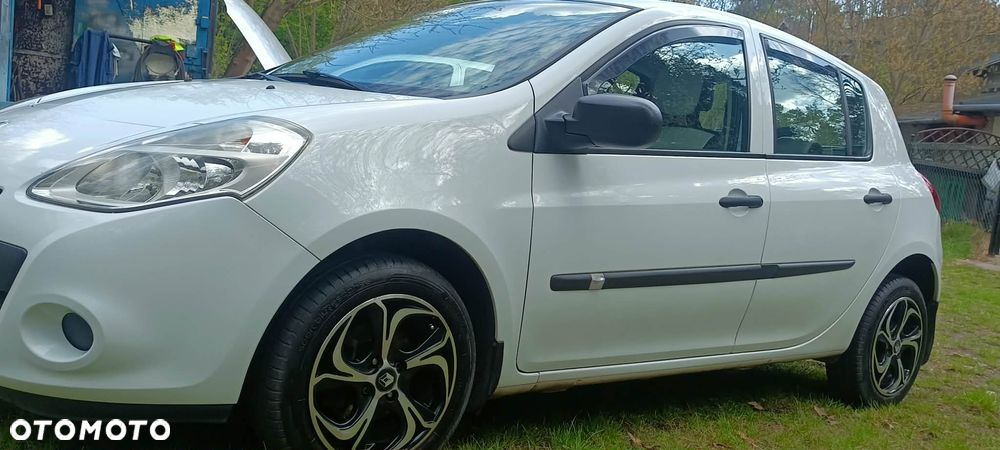 Renault Clio 1.2 16V Authentique Euro5 - 1
