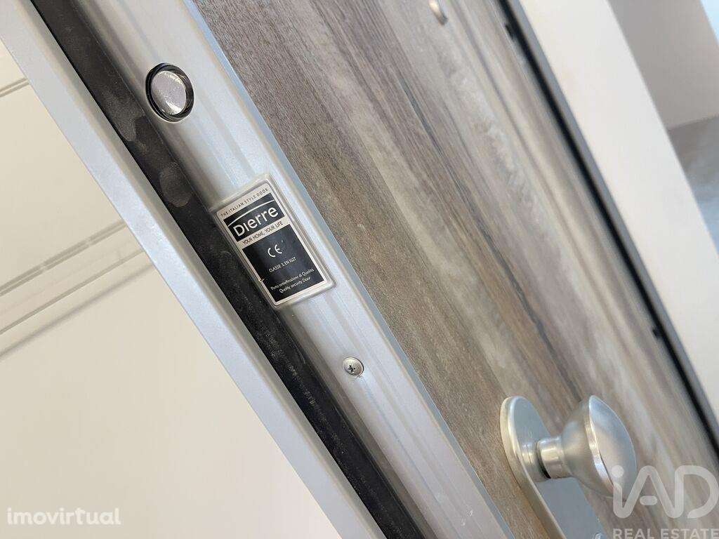 Apartamento T3 em Nossa Senhora de Fátima de 128,00 m2 - Grande imagem: 2/26