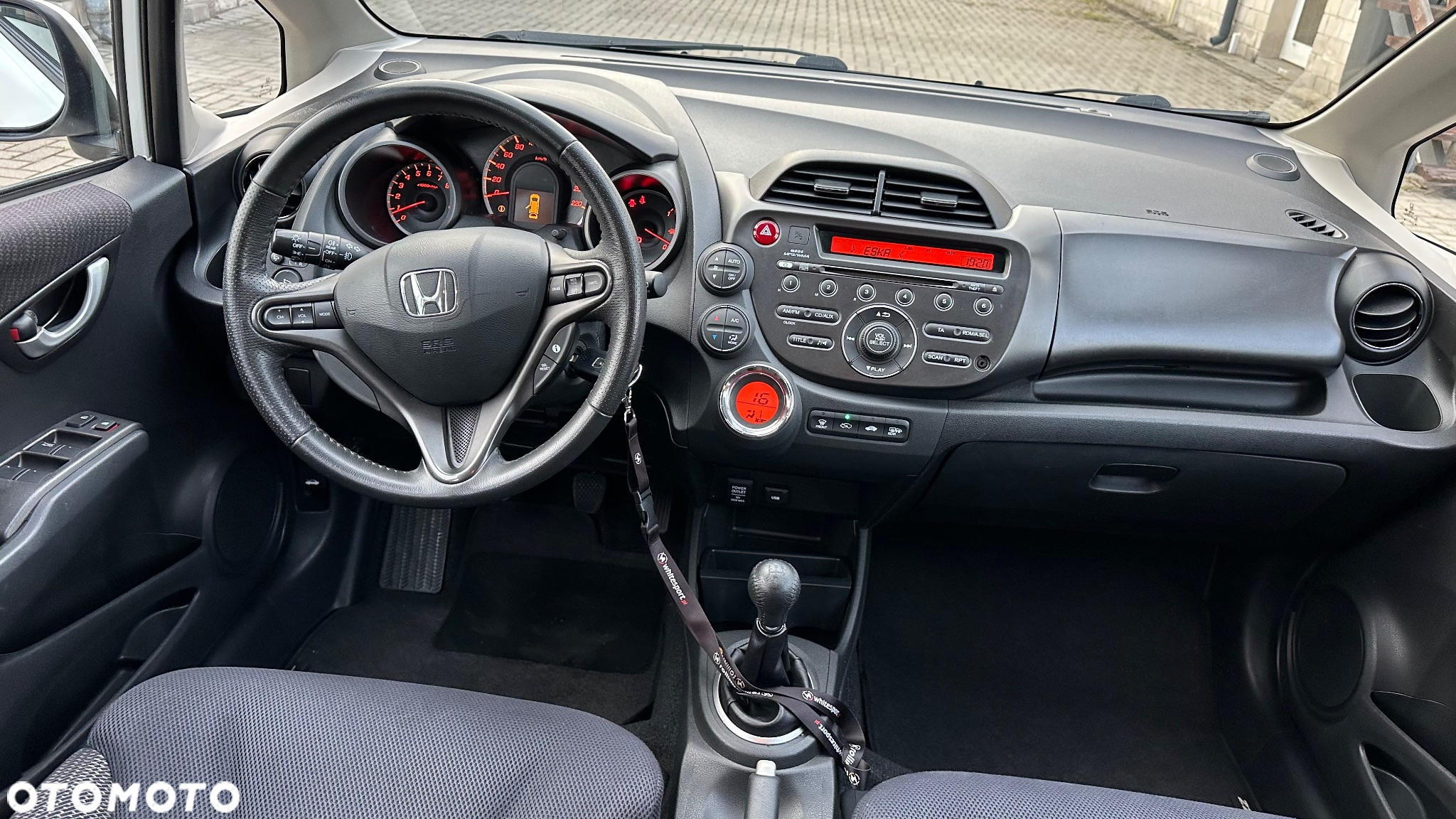 Honda Jazz 1.4 Comfort Plus - 27
