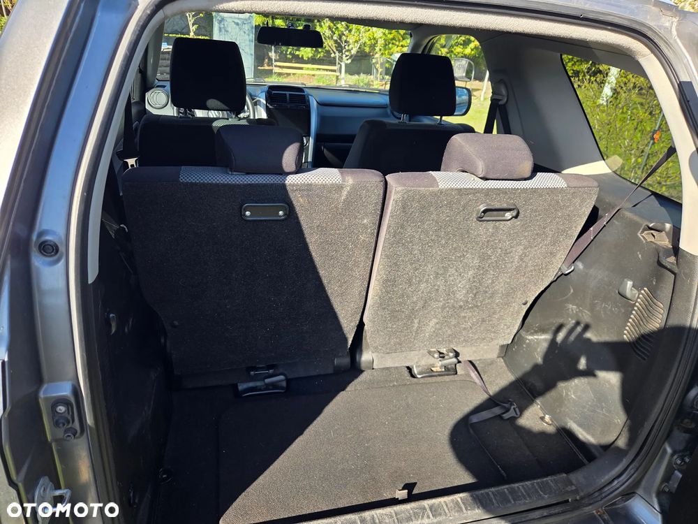 Suzuki Grand Vitara 1.6 De luxe - 6