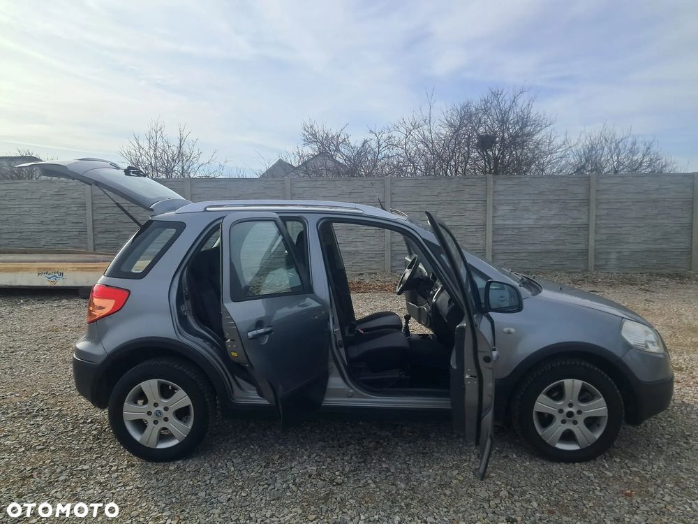Fiat Sedici - 14