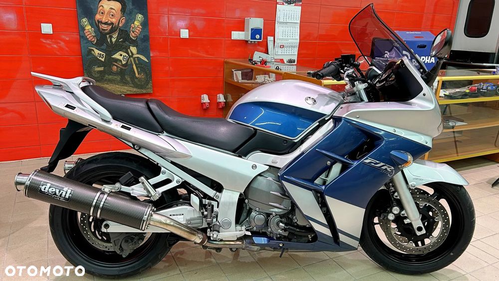 Yamaha FJR - 13