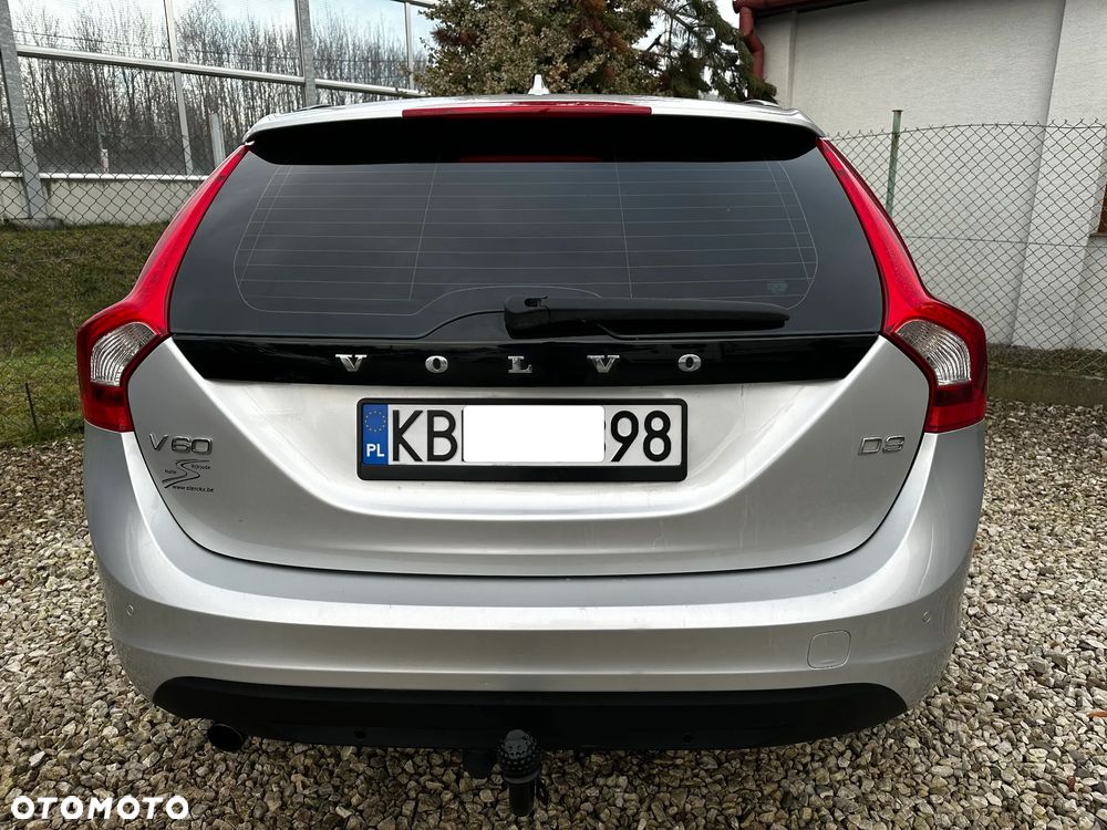 Volvo V60 D3 Momentum - 6