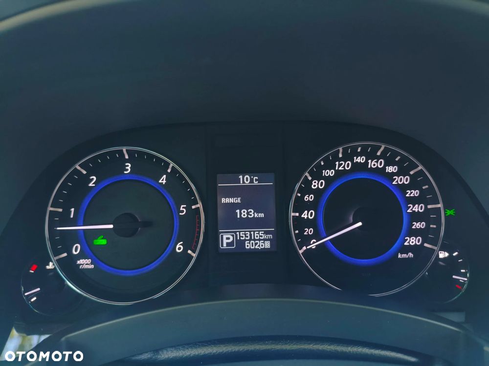 Infiniti QX70 3.0d S Design - 13