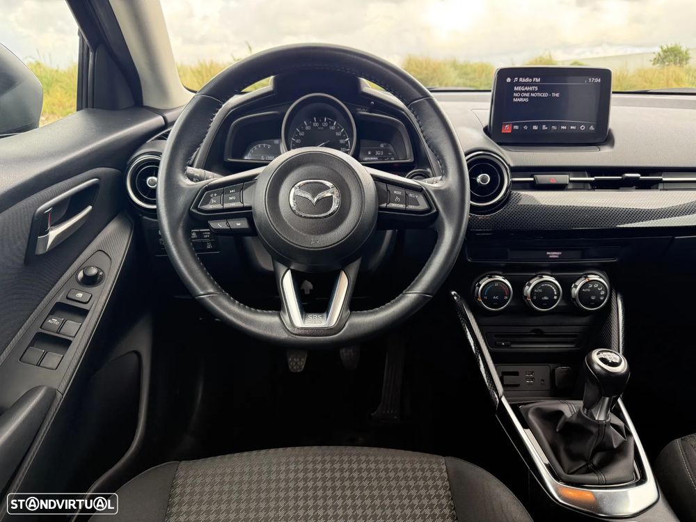 Mazda 2 1.5 Sky.Evolve Navi - 25