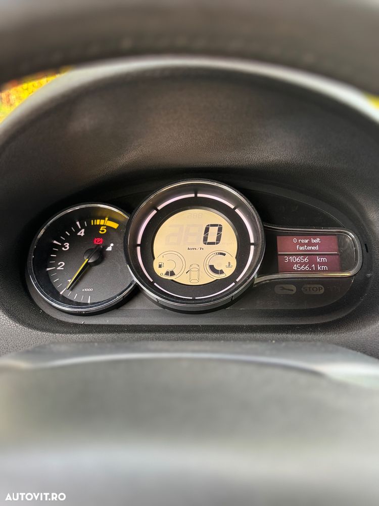 Renault Megane 1.5 dCi Dynamique - 14