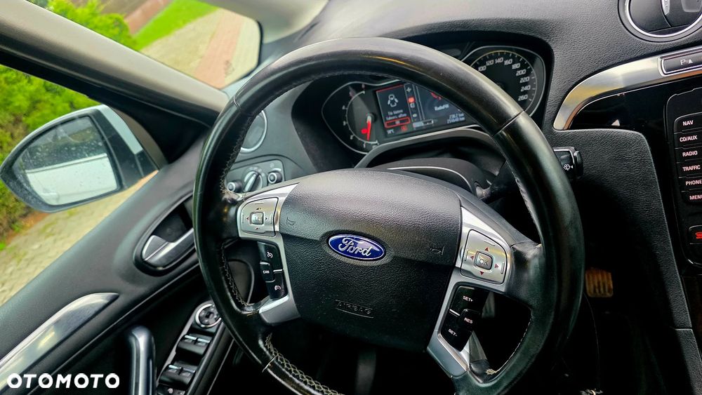 Ford S-Max 2.0 TDCi DPF Business Edition - 28