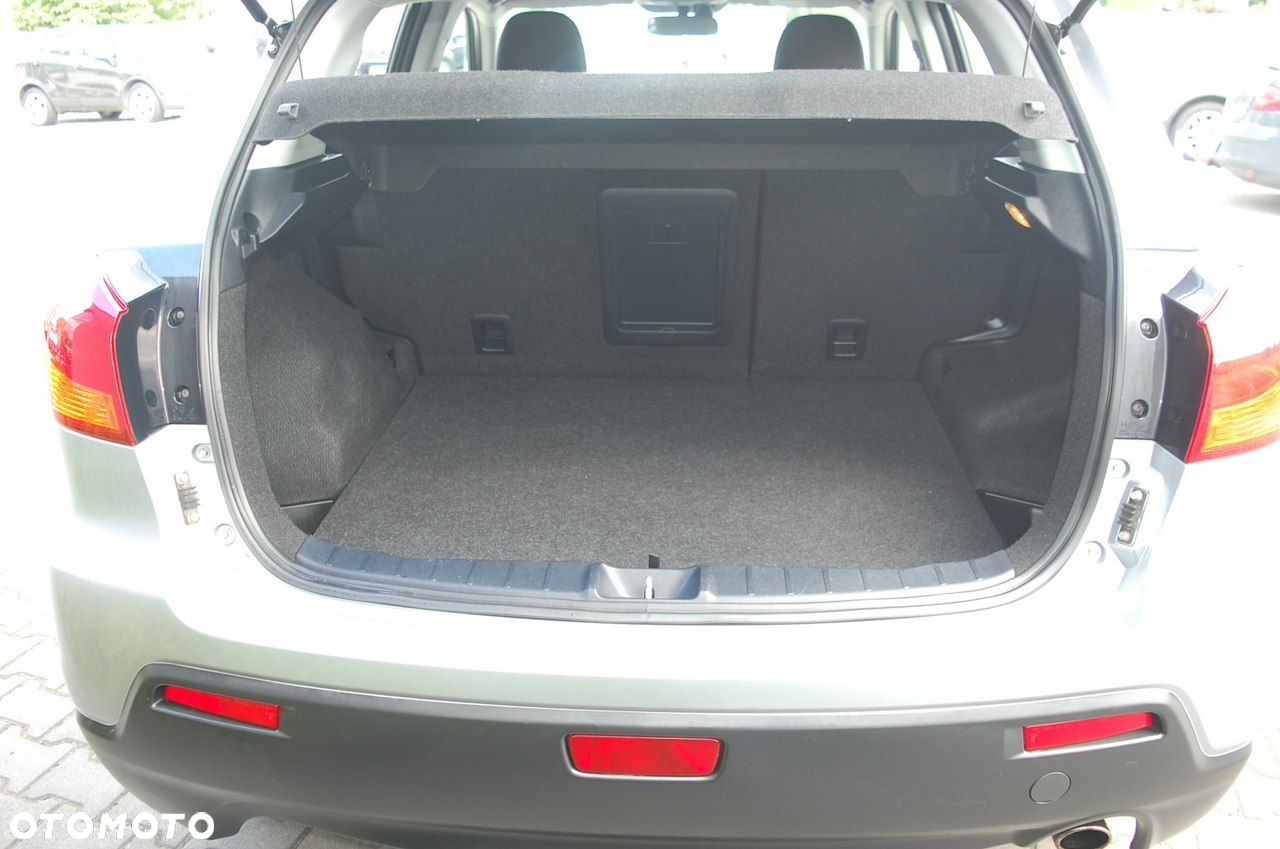 Mitsubishi ASX - 32