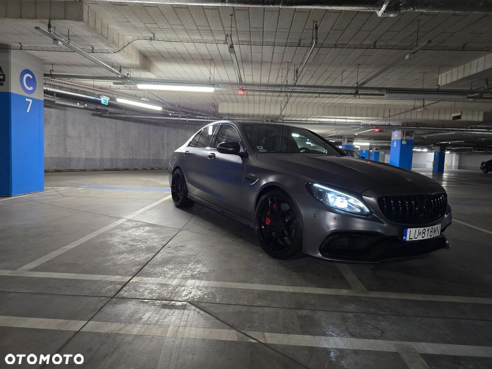 Mercedes-Benz Klasa C AMG 63 S - 5