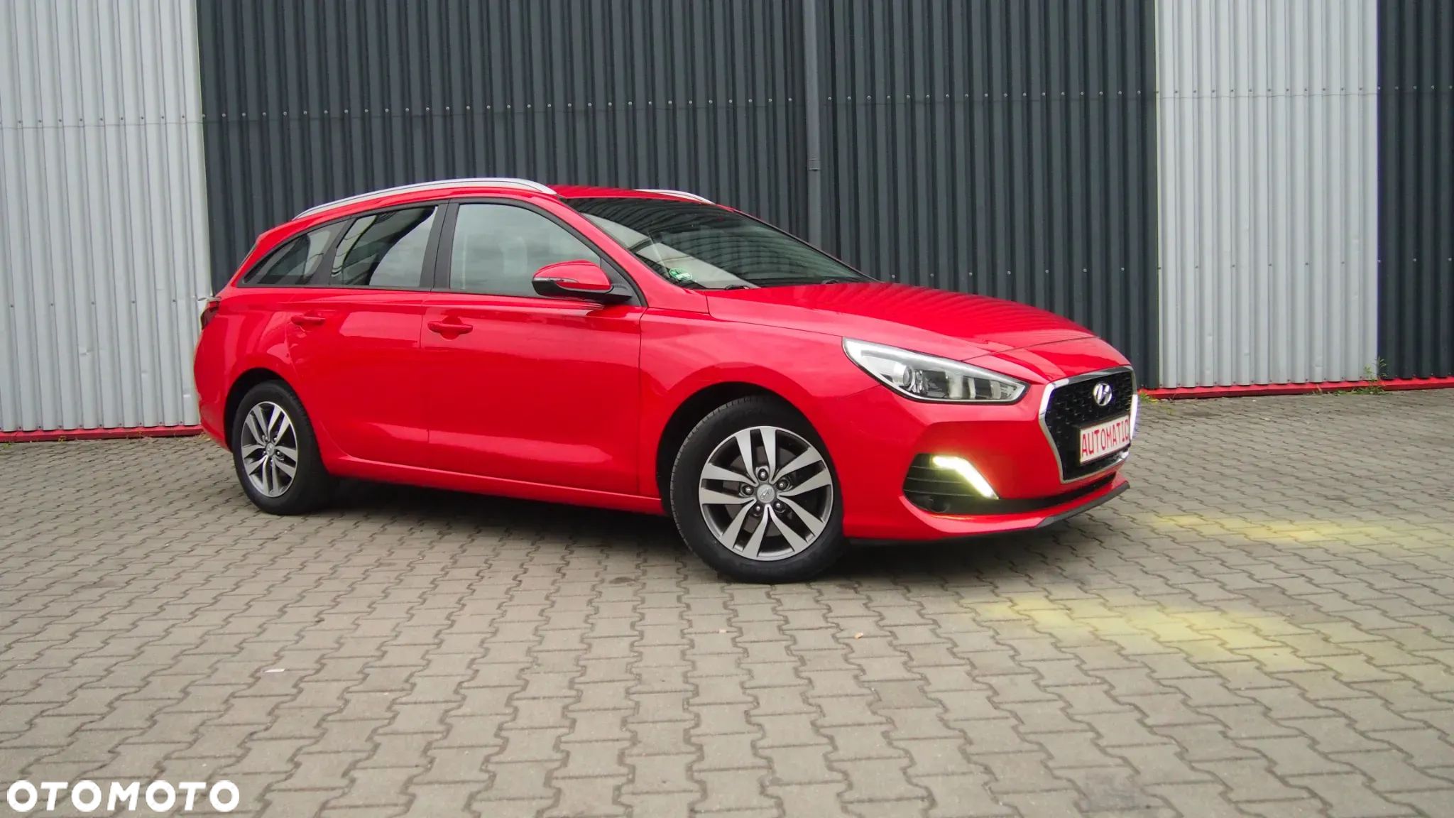 Hyundai i30 1.6 CRDI DCT EDITION 30+ - 1