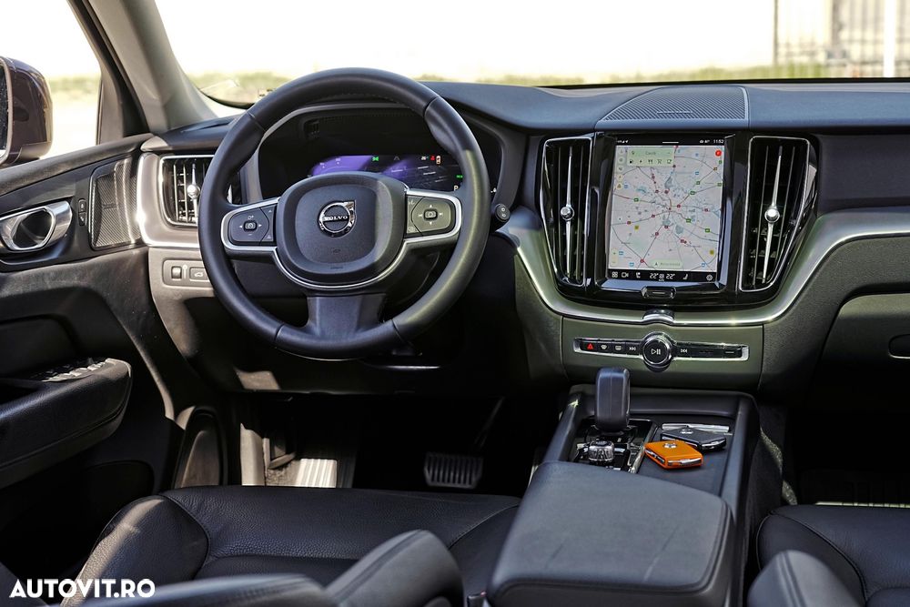 Volvo XC 60 T6 AWD Recharge Geartronic Inscription - 7