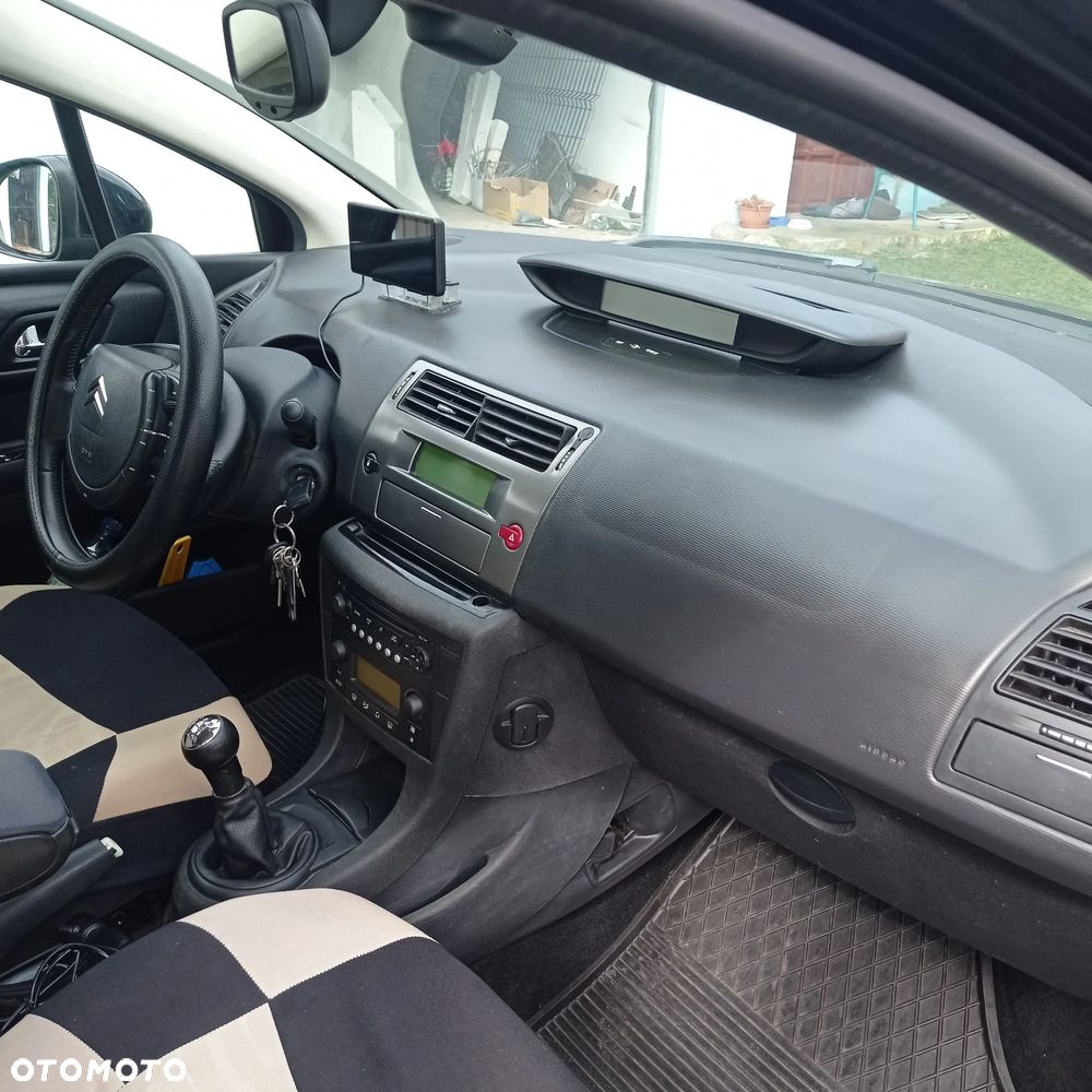 Citroën C4 - 7