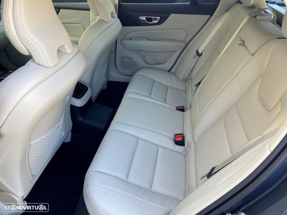 Volvo V60 2.0 T6 AWD TE Plus Bright - 15