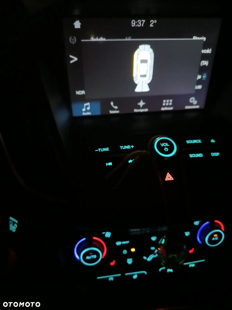 Ford Grand C-MAX - 15