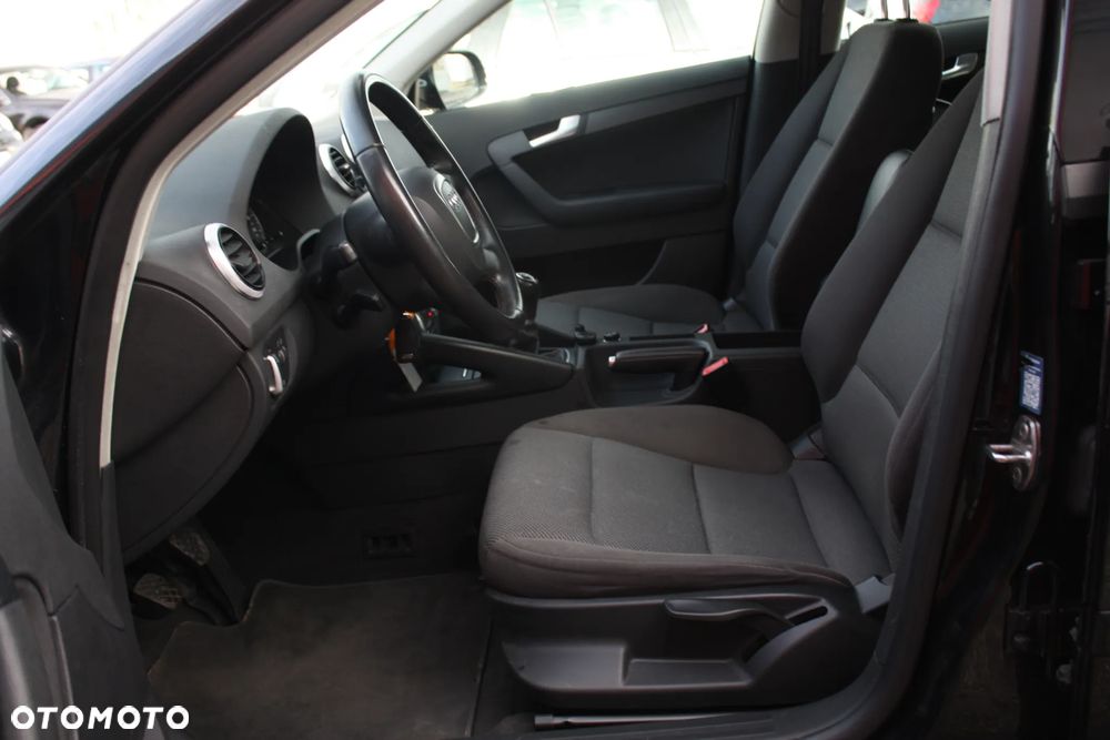 Audi A3 Sportback 1.4 TFSI Ambition - 6