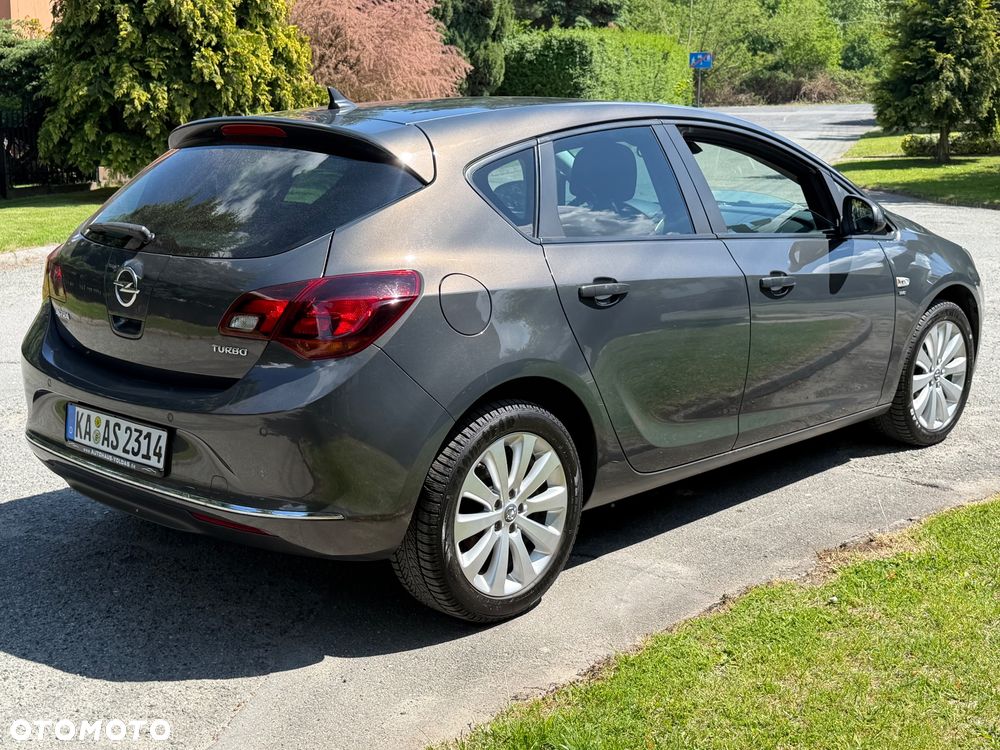 Opel Astra 1.4 Turbo Exklusiv - 8