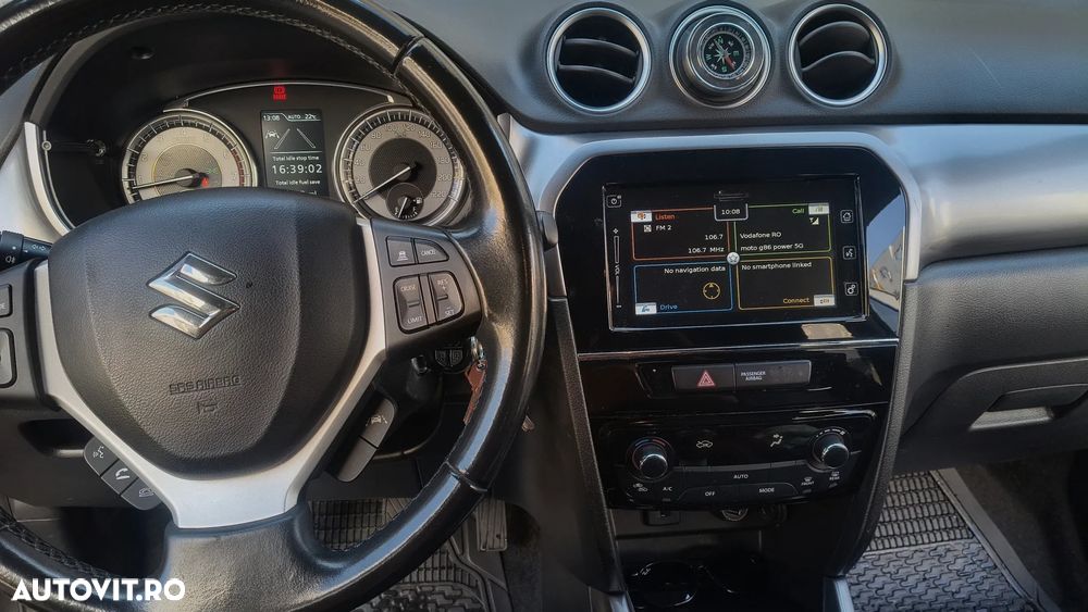 Suzuki Vitara - 11