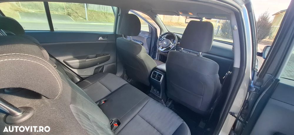 Kia Sportage 1.6 DSL MHEV 7DCT HP 4x2 Classic - 8