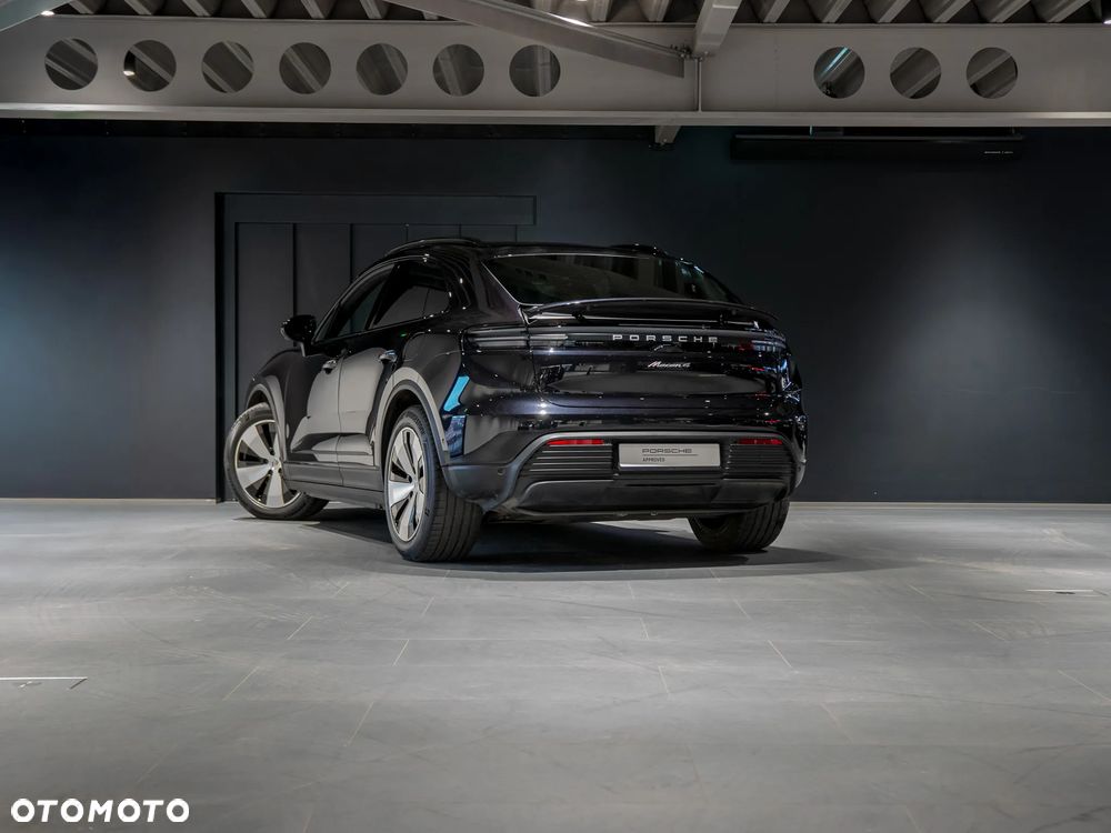 Porsche Macan - 3