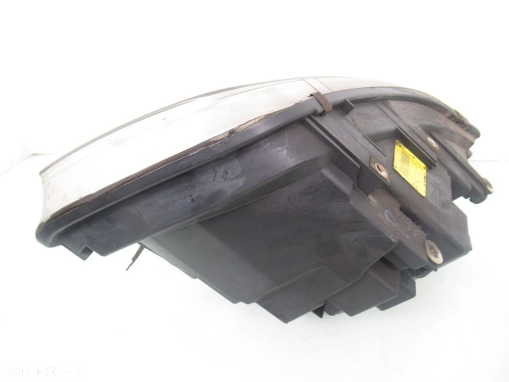 LAMPA PRAWA PRZEDNIA VW TRANSPORTER T5 7H1941016N 0301191302 - 7