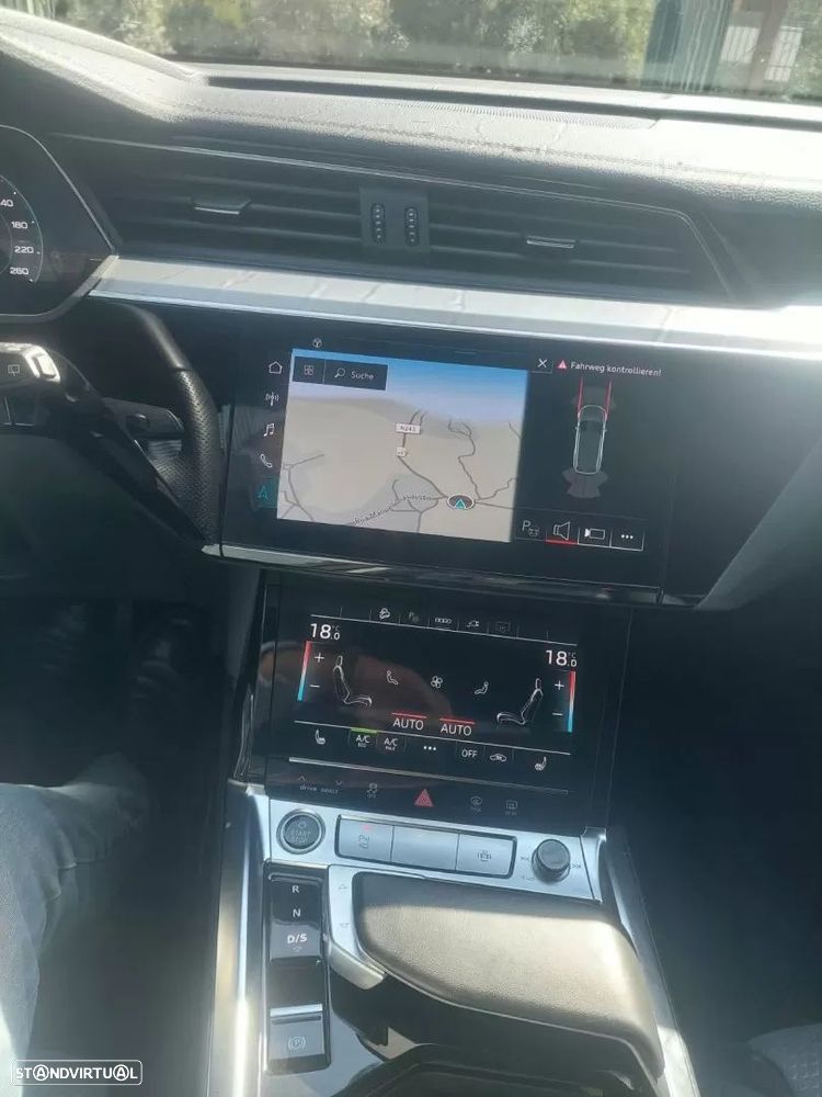 Audi e-tron 50 quattro Advanced - 11