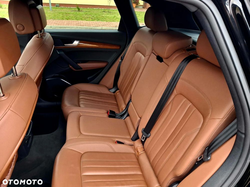 Audi Q5 45 TFSI quattro S tronic S line business - 9