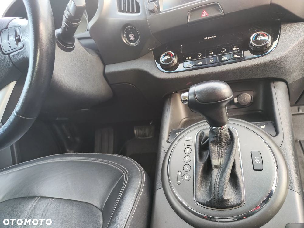 Kia Sportage 2.0 CRDI XL AWD - 13