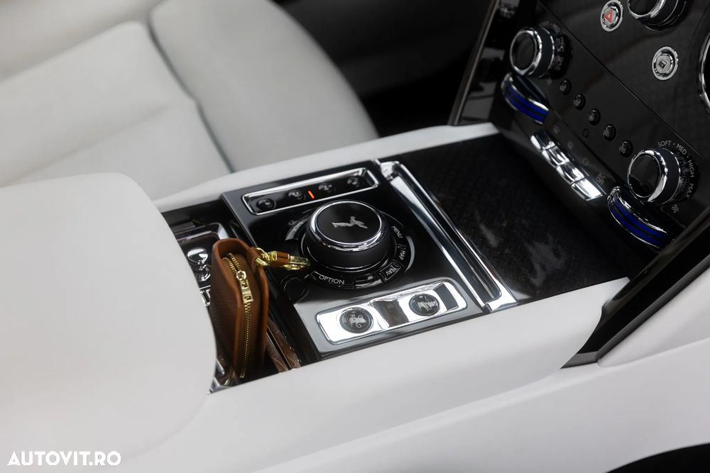 Rolls-Royce Cullinan - 29