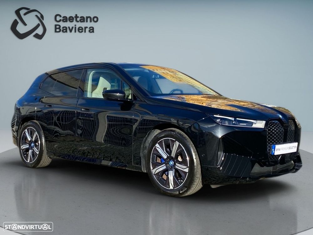 BMW iX xDrive 40 Pack Desportivo - 26