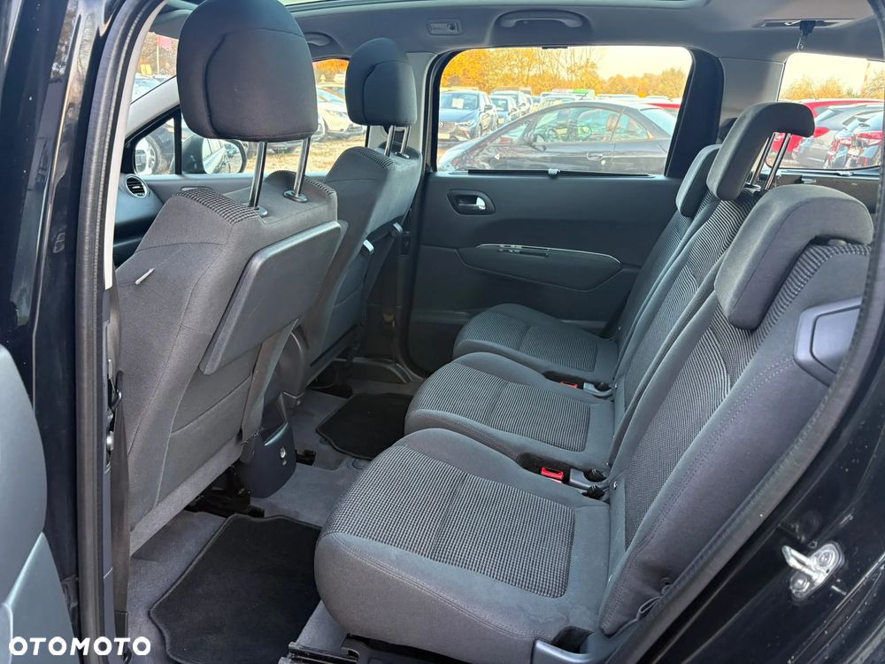 Peugeot 5008 1.6 HDi Style - 23