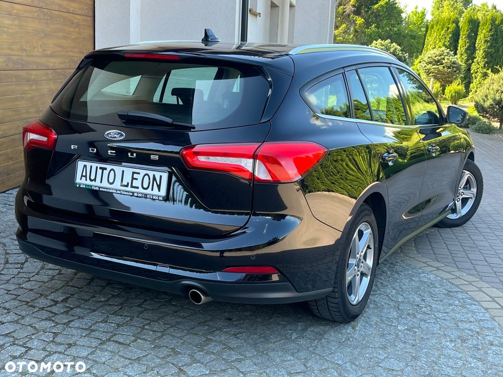 Ford Focus - 11