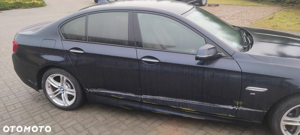 BMW Seria 5 525d xDrive - 1