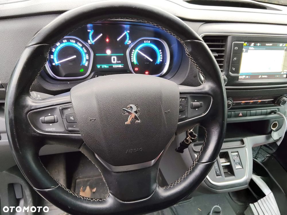Peugeot Expert - 8
