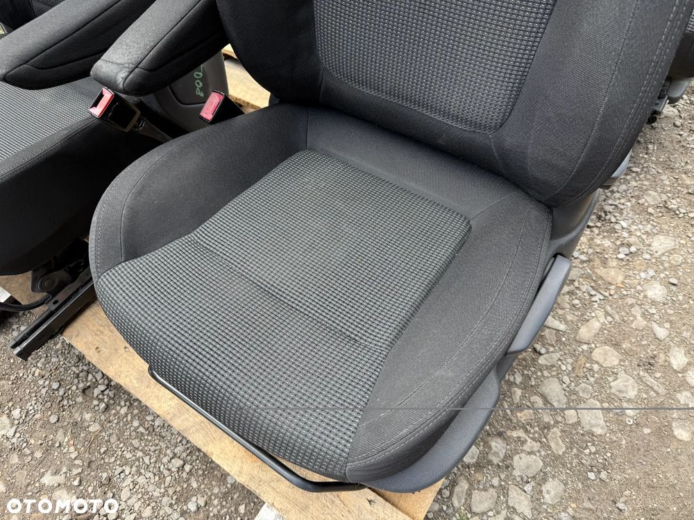 Fotele kanapa komplet Peugeot 5008 I OE - 11