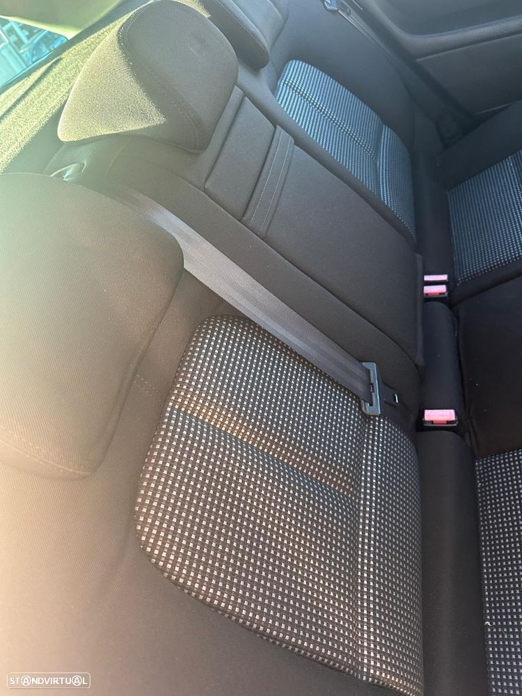 Peugeot 407 SW 1.6 HDi Executive - 3