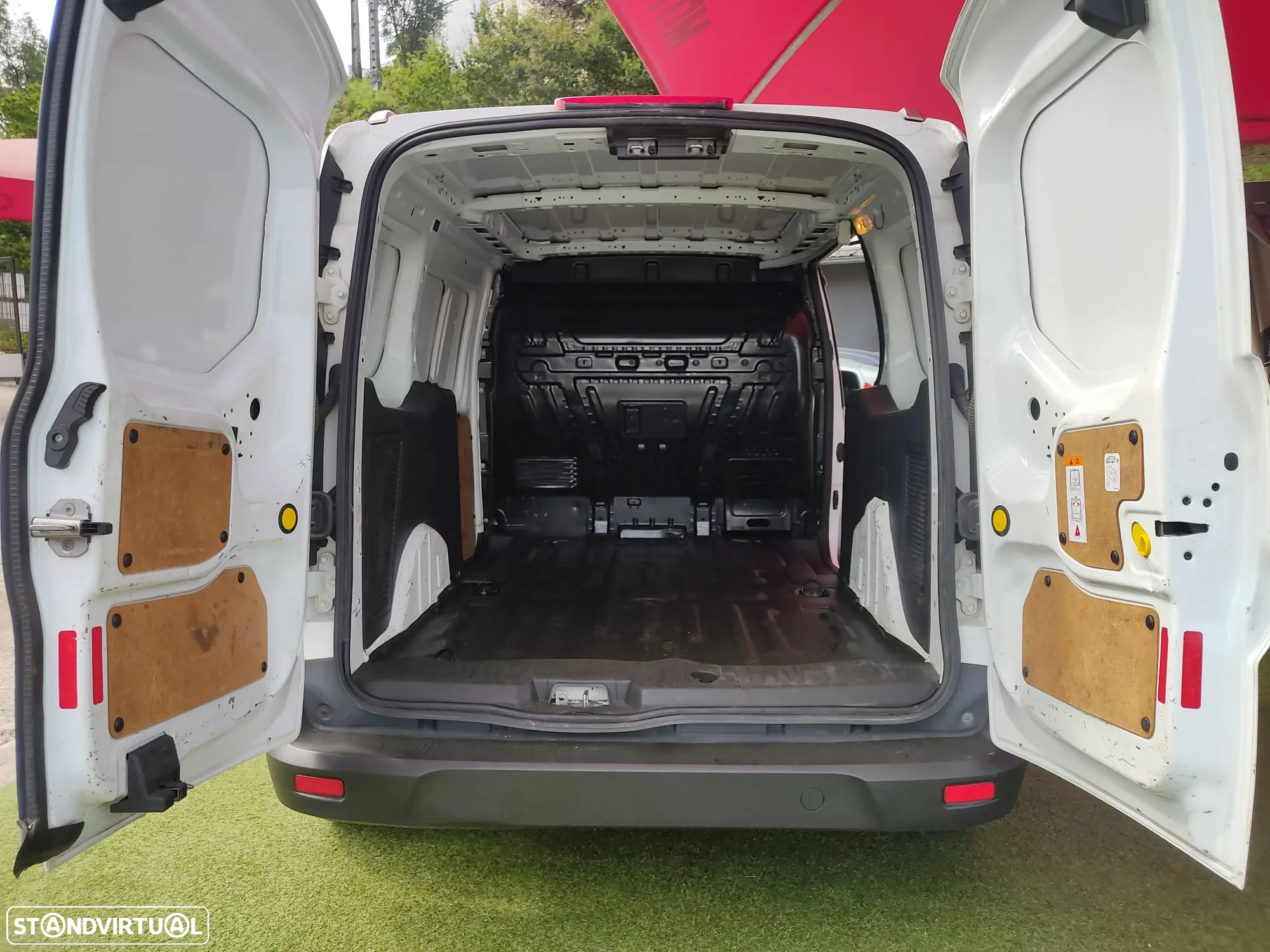 Ford Transit Connect | 1.5 TDCI | 3 Lug. | IVA Dedutível - 11