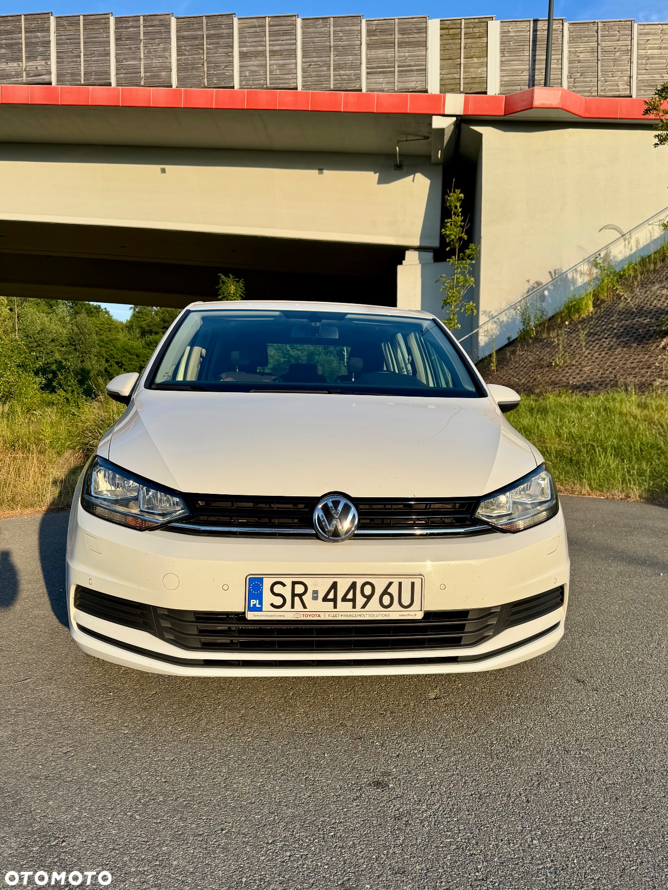 Volkswagen Touran 1.6 TDI BMT SCR Trendline - 6
