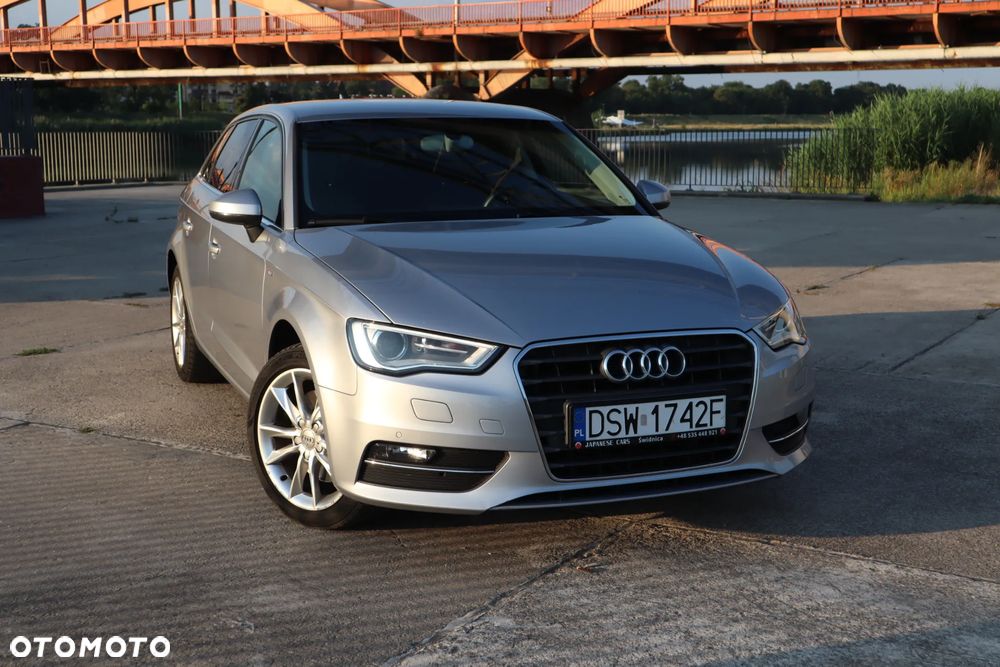 Audi A3 Sportback 1.8 TFSI S tronic Ambiente - 1
