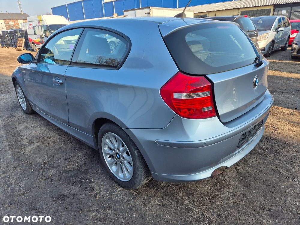 BMW Seria 1 116i - 16